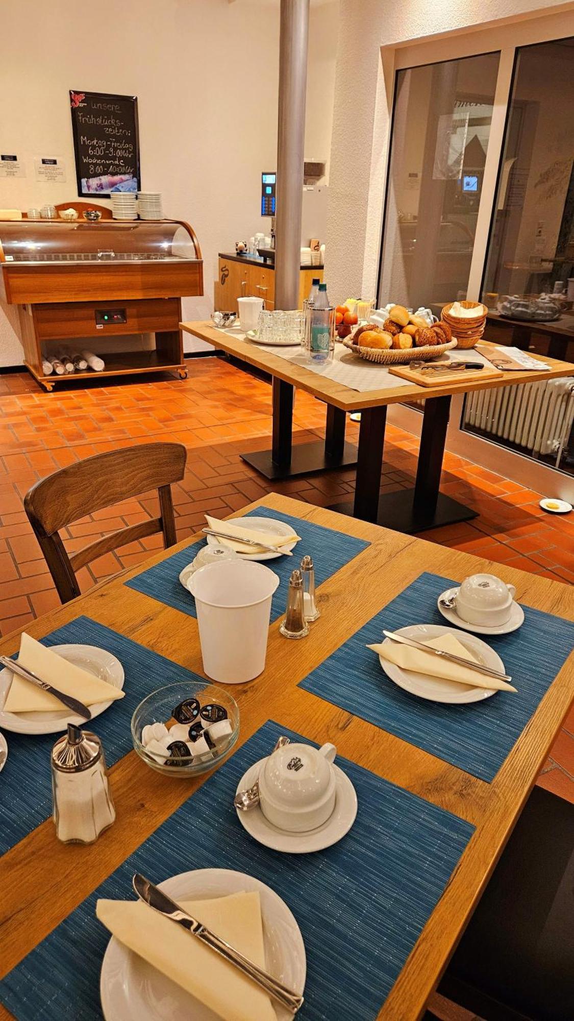 Aparthotel Hoeper Ойтен Экстерьер фото